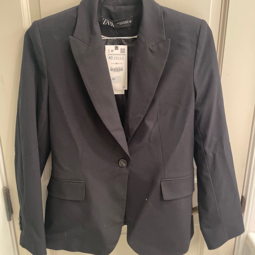 Zara Women's Black Blazer